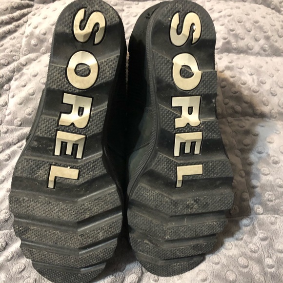 Sorel shoes - Picture 7 of 13